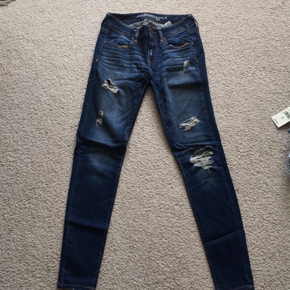 american eagle ripped jegging